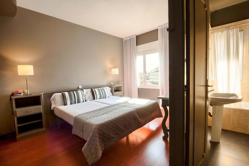 Hotel Paseo De Gracia Barcellona Esterno foto
